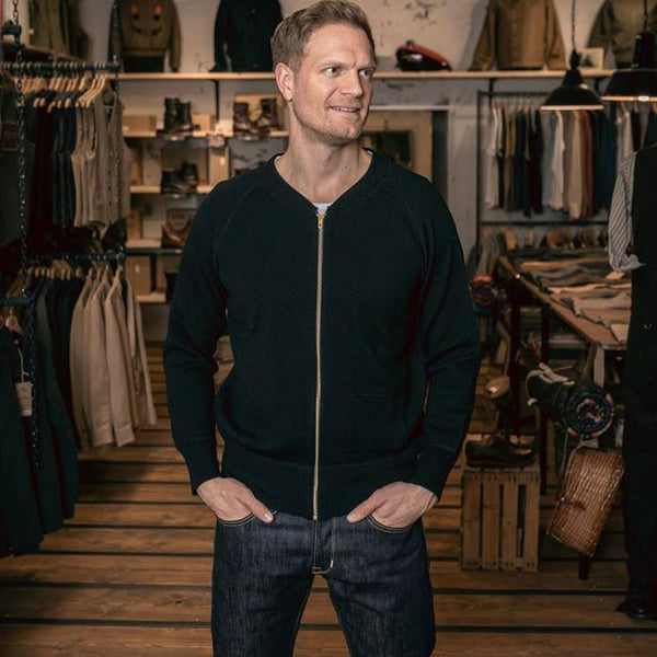 1943 C-2 Sweater – Black